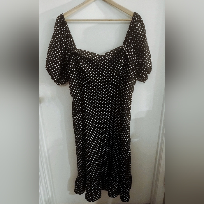 Boohoo Black And White Polka Dot Midi Dress